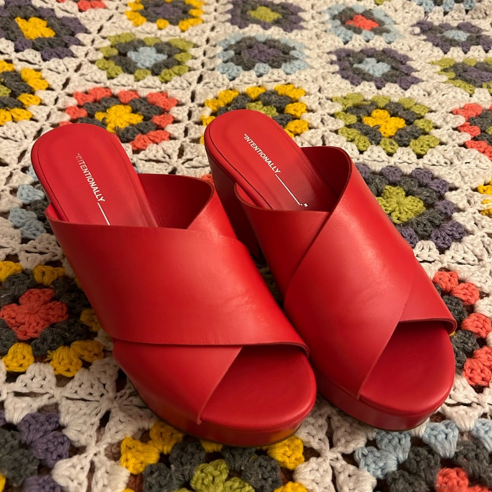 Intentionally Blank Red Block Heels Size 39